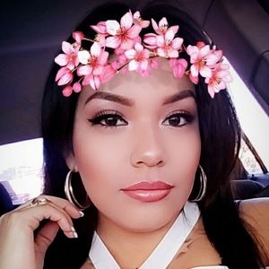 Meet your Posher, Maribel